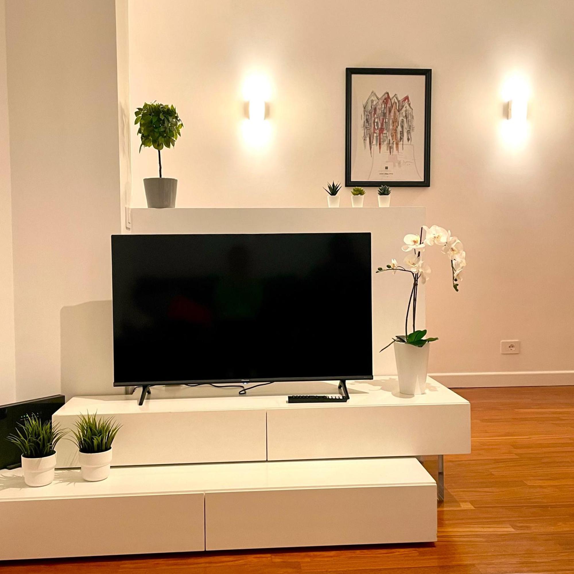Lazy Time Apartment Rom